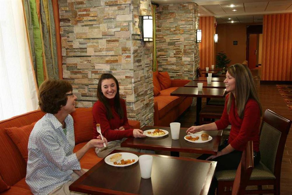 Hampton Inn Muscatine Restaurant billede