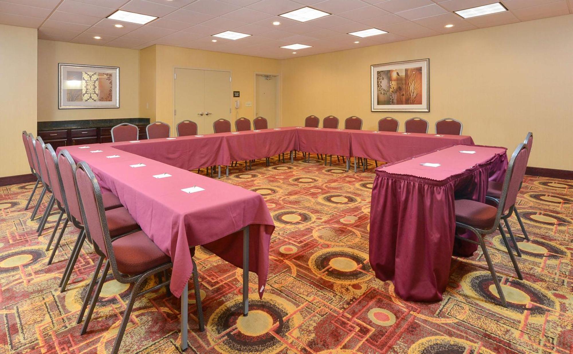 Hampton Inn Muscatine Eksteriør billede