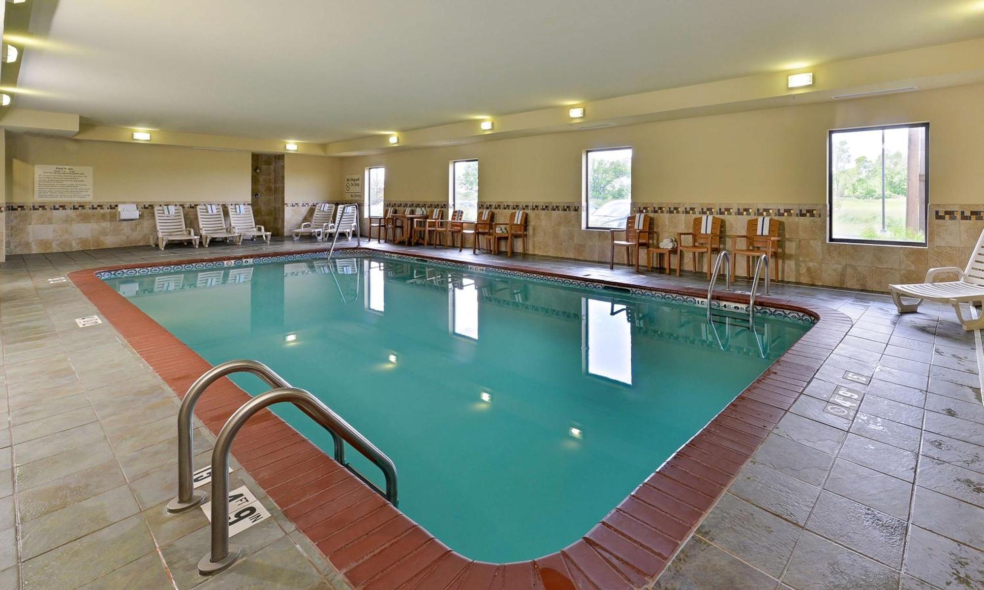 Hampton Inn Muscatine Eksteriør billede